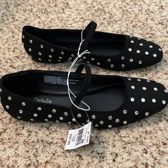 NWT Stud Embellished Mary Janes - Picture 2 of 7